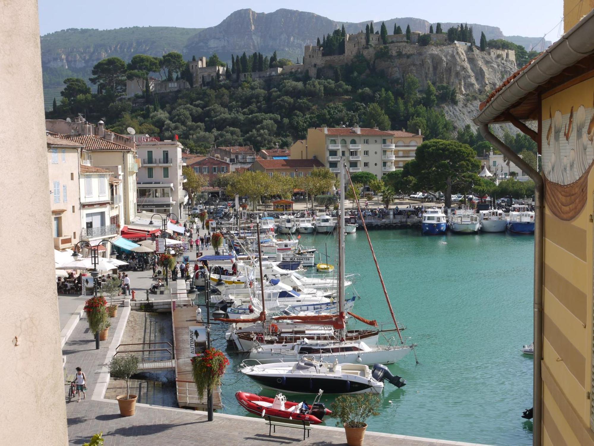 La Maison Sur Le Port 4 Pers Vue Mer Каси Экстерьер фото